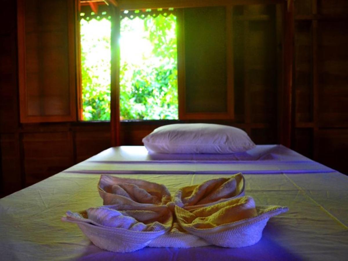 The Plantation Hostel Kampot Exterior foto